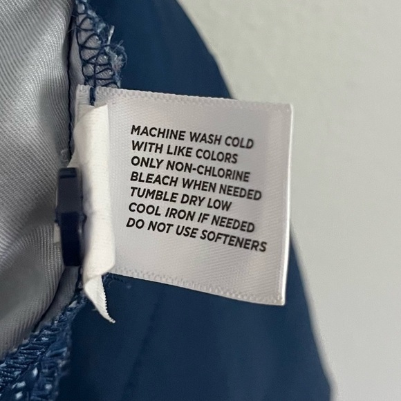 Lady Hagen Women’s Bermuda‎ Golf Shorts Sailboats Dots Blue White Size 16 - Picture 9 of 9